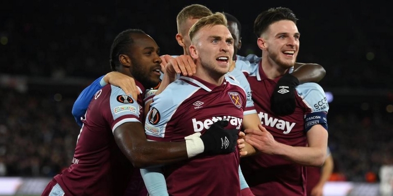 Tìm hiểu chi tiết đối thủ khi soi kèo west ham